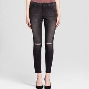 🆕 Mossimo Power Stretch Mid Rise Distressed Black Skinny Jeans Jeggings, Size 6